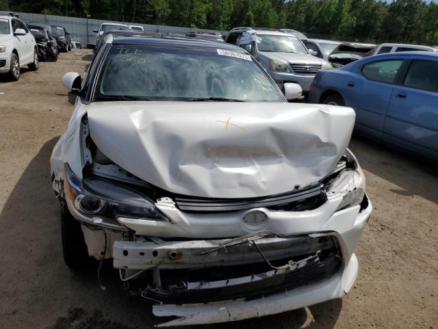 Photo 5 from auction – 2016 TOYOTA SCION TC with VIN JTKJF5C78GJ015612