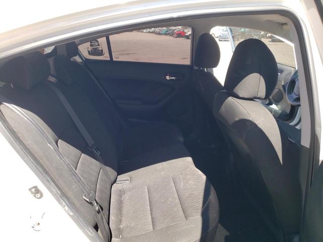 Photo 10 from auction – 2016 KIA FORTE LX with VIN KNAFK4A64G5560774