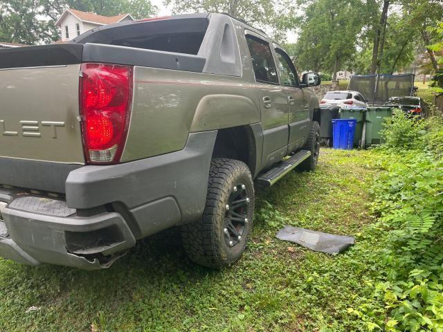 Photo 4 from auction – 2003 CHEVROLET AVALANCHE with VIN 3GNEK13T73G197056