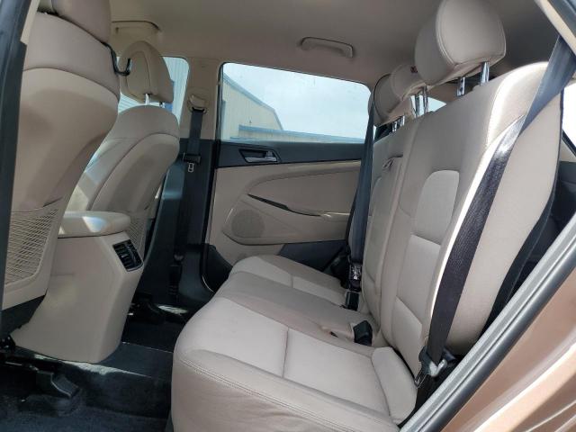Photo 11 from auction – 2017 HYUNDAI TUCSON LIM with VIN KM8J33A20HU533401