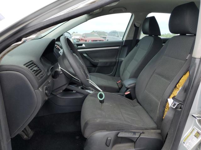 Photo 7 from auction – 2010 VOLKSWAGEN JETTA S with VIN 3VWJZ7AJ2AM081122