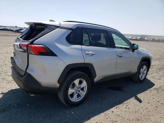Photo 3 from auction – 2021 TOYOTA RAV4 XLE with VIN 2T3P1RFVXMC221742