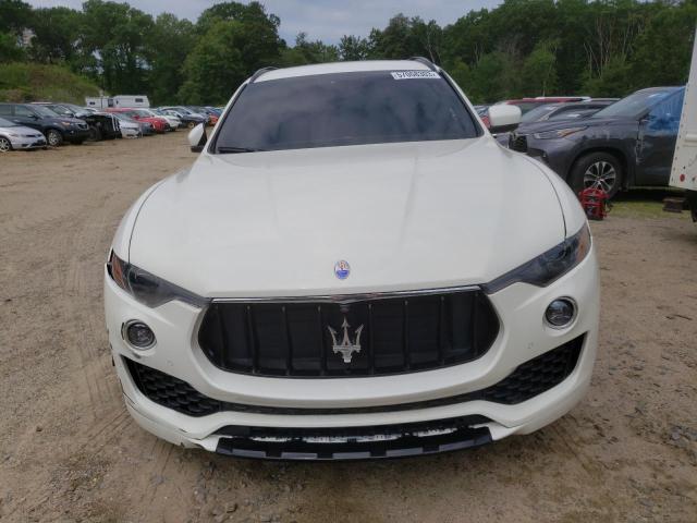 Photo 5 from auction – 2017 MASERATI LEVANTE SP with VIN ZN661XUS9HX217933