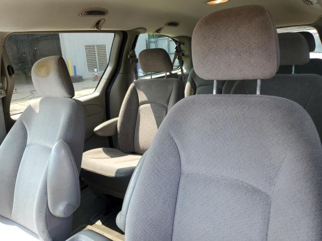 Photo 10 from auction – 2002 CHRYSLER TOWN & COU with VIN 2C8GP74L62R609009