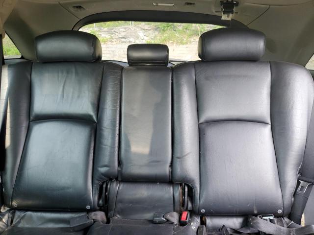 Photo 10 from auction – 2004 INFINITI FX35 with VIN JNRAS08U64X100123