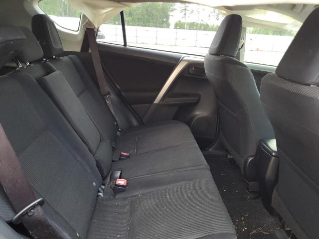 Photo 11 from auction – 2015 TOYOTA RAV4 LE with VIN JTMZFREVXFD043972