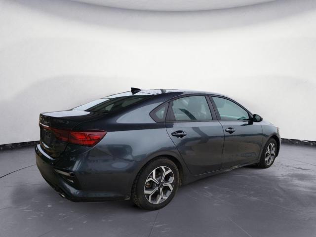 Photo 3 from auction – 2021 KIA FORTE FE with VIN 3KPF24AD6ME293140