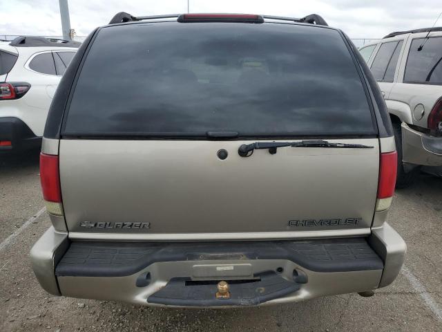 Photo 6 from auction – 2002 CHEVROLET BLAZER with VIN 1GNDT13W22K166646