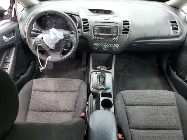 Photo 8 from auction – 2017 KIA FORTE LX with VIN 3KPFK4A70HE068941