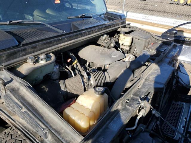 Photo 12 from auction – 2004 HUMMER H2 with VIN 5GRGN23U54H121431
