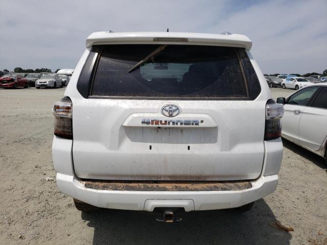 Photo 6 from auction – 2018 TOYOTA 4RUNNER SR with VIN JTEBU5JR3J5581842