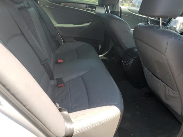 Photo 10 from auction – 2012 HYUNDAI SONATA HYB with VIN KMHEC4A46CA020933