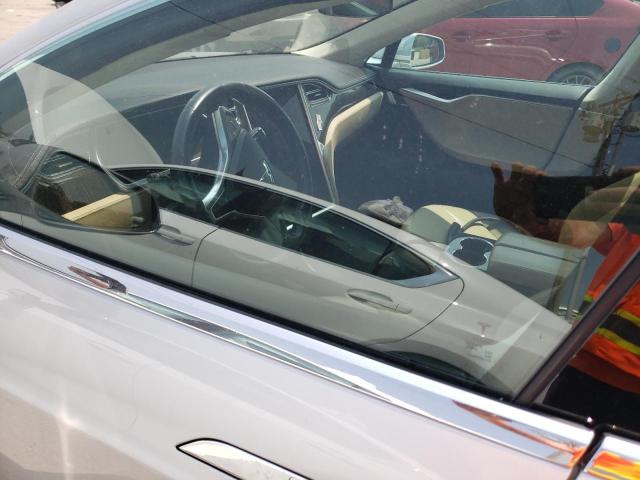 Photo 7 from auction – 2012 TESLA MODEL S with VIN 5YJSA1CP5CFP03250