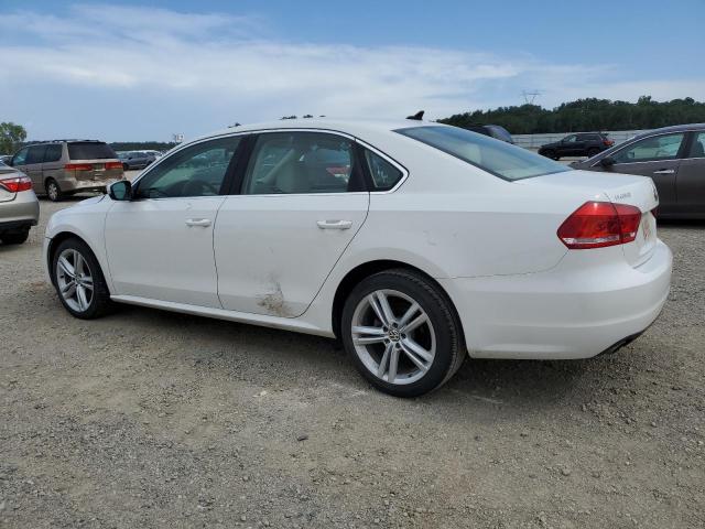 Photo 2 from auction – 2015 VOLKSWAGEN PASSAT SE with VIN 1VWBV7A38FC082754