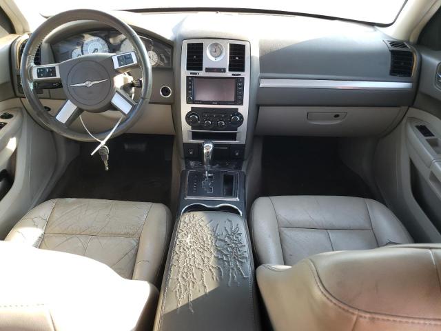 Photo 8 from auction – 2010 CHRYSLER 300 TOURIN with VIN 2C3CA5CV9AH251728