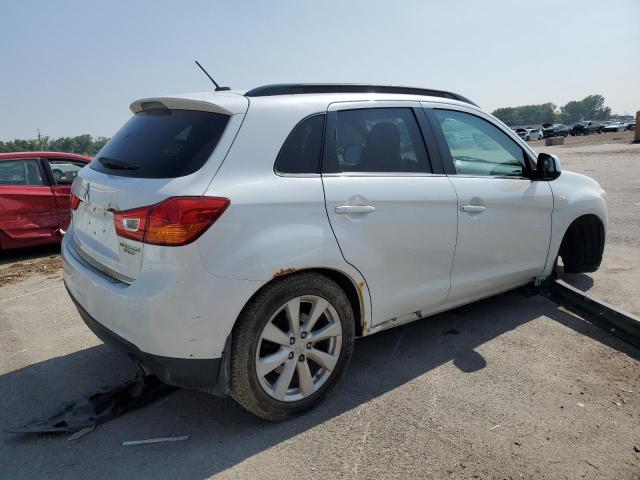 Photo 3 from auction – 2013 MITSUBISHI OUTLANDER with VIN 4A4AR4AU8DE015379