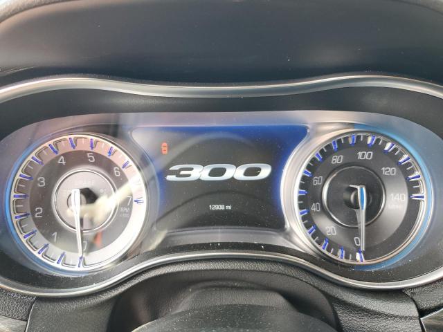 Photo 9 from auction – 2019 CHRYSLER 300 TOURIN with VIN 2C3CCAAG7KH758152