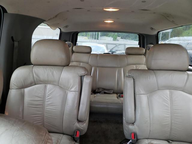 Photo 10 from auction – 2002 CHEVROLET SUBURBAN K with VIN 3GNFK16Z92G204950