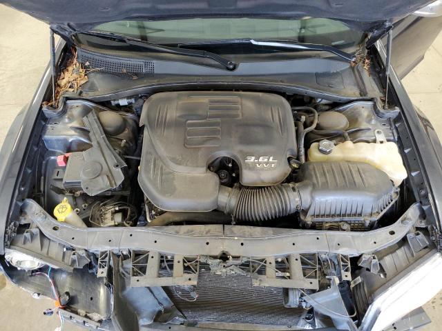 Photo 11 from auction – 2019 CHRYSLER 300 LIMITE with VIN 2C3CCAEG2KH536385
