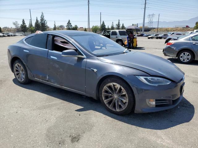 Photo 4 from auction – 2018 TESLA MODEL S with VIN 5YJSA1E20JF273495