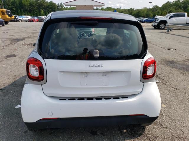 Photo 6 from auction – 2016 SMART FORTWO with VIN WMEFJ5DA5GK083383