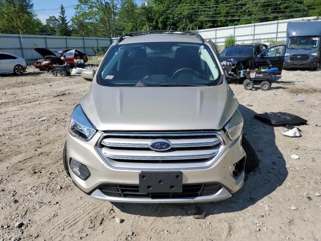 Photo 5 from auction – 2018 FORD ESCAPE SE with VIN 1FMCU9GDXJUC56585