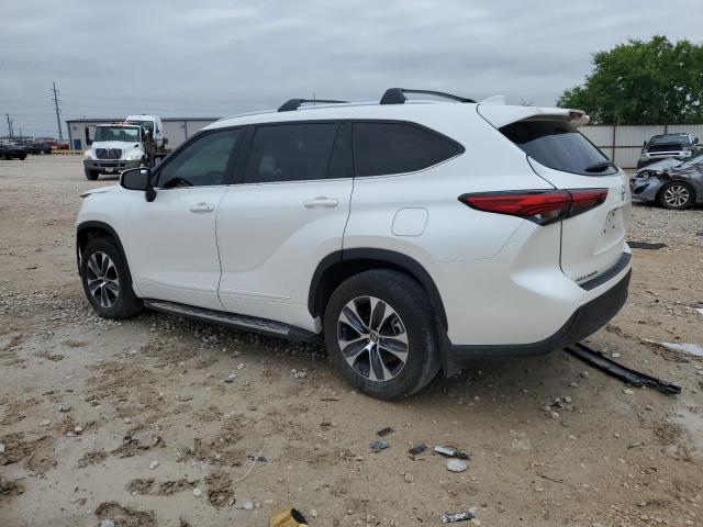 Photo 2 from auction – 2021 TOYOTA HIGHLANDER with VIN 5TDGZRAH3MS531273