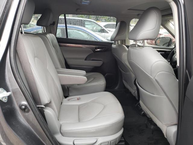 Photo 11 from auction – 2020 TOYOTA HIGHLANDER with VIN 5TDDZRBH3LS013714