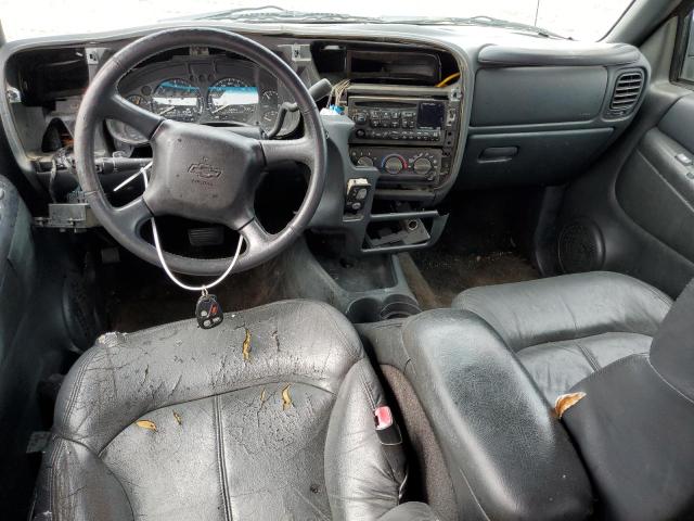Photo 8 from auction – 2002 CHEVROLET BLAZER with VIN 1GNDT13W42K119974