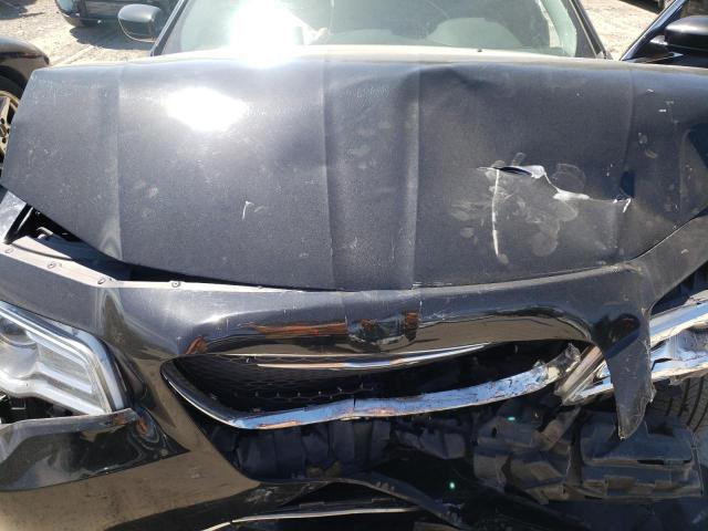 Photo 11 from auction – 2015 CHRYSLER 300 LIMITE with VIN 2C3CCAAG2FH921912