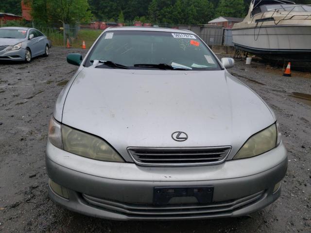 Photo 5 from auction – 2000 LEXUS ES 300 with VIN JT8BF28G1Y5091085