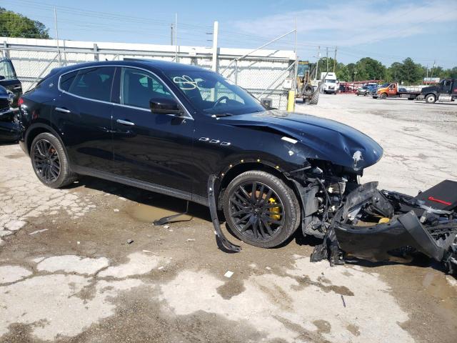 Photo 4 from auction – 2018 MASERATI LEVANTE with VIN ZN661XUA5JX302104