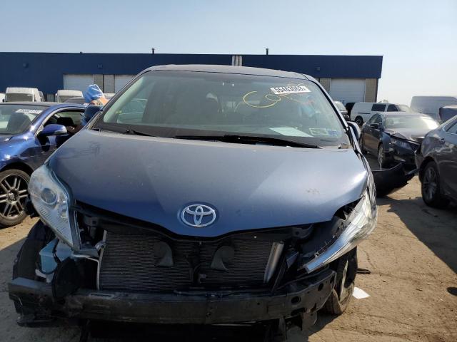 Photo 5 from auction – 2017 TOYOTA SIENNA LE with VIN 5TDKZ3DC9HS858340