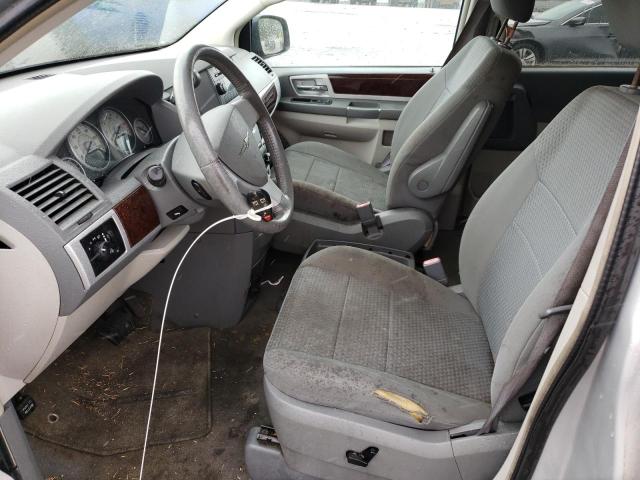 Photo 7 from auction – 2010 CHRYSLER TOWN & COU with VIN 2A4RR5D1XAR252756