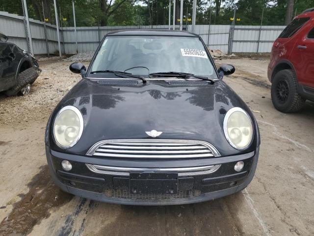 Photo 5 from auction – 2004 MINI COOPER with VIN WMWRC33424TJ54659