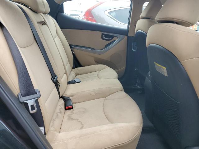 Photo 10 from auction – 2012 HYUNDAI ELANTRA GL with VIN KMHDH4AE2CU375716