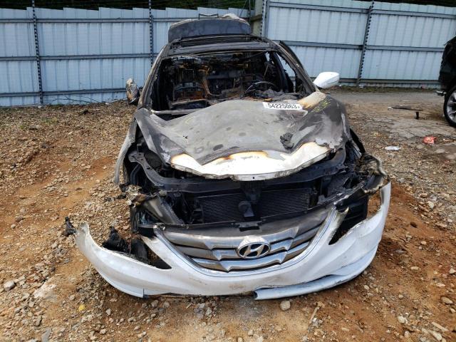 Photo 5 from auction – 2013 HYUNDAI SONATA SE with VIN 5NPEC4AC9DH592391