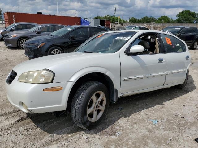 NISSAN MAXIMA GLE 2000 with VIN JN1CA31D7YT732250 - Photo from auction