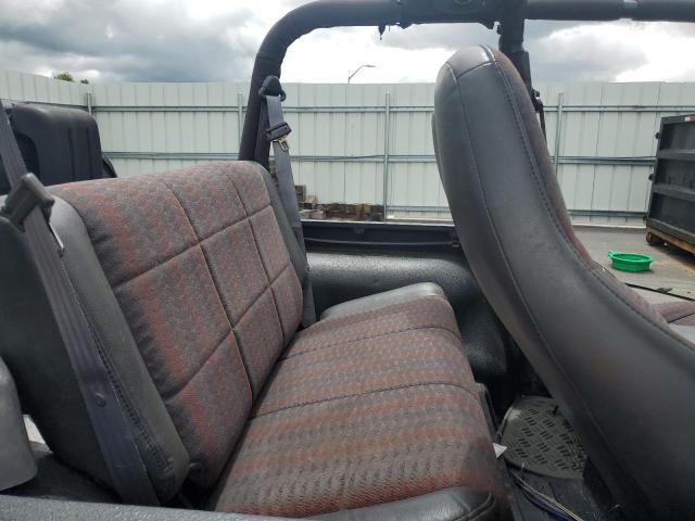 Photo 10 from auction – 2000 JEEP WRANGLER / with VIN 1J4FA49SXYP765233