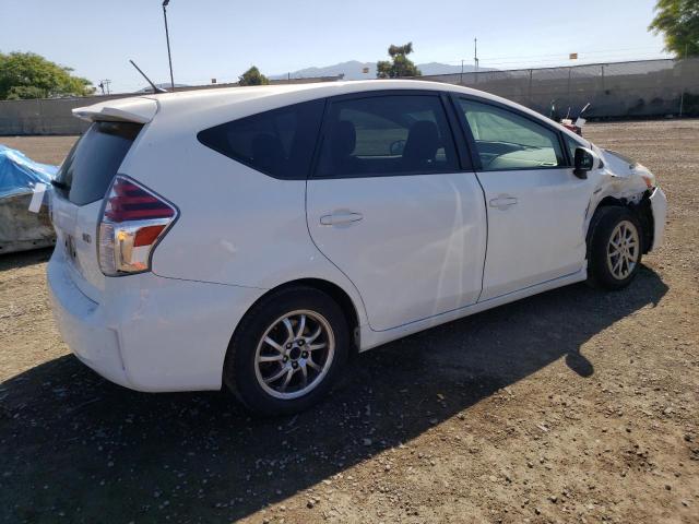 Photo 3 from auction – 2015 TOYOTA PRIUS V with VIN JTDZN3EU2FJ038046