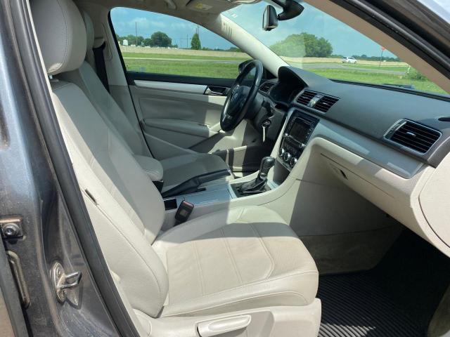 Photo 5 from auction – 2012 VOLKSWAGEN PASSAT SE with VIN 1VWBN7A33CC092099