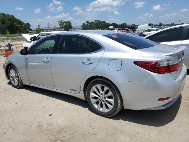 Photo 2 from auction – 2013 LEXUS ES 300H with VIN JTHBW1GG1D2013090