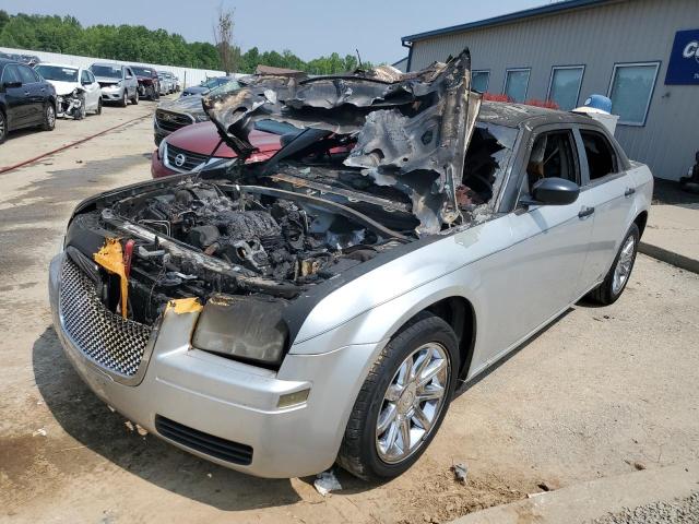 CHRYSLER 300 2005 with VIN 2C3AA43R35H626944 - Photo from auction