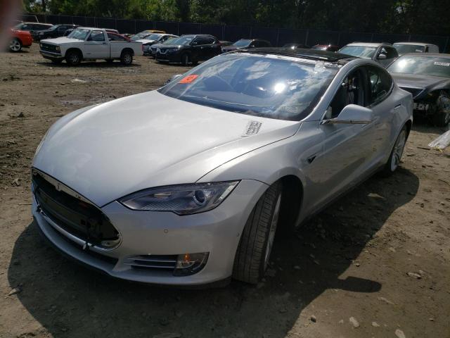 TESLA MODEL S 85 2015 with VIN 5YJSA1H28FF083379 - Photo from auction