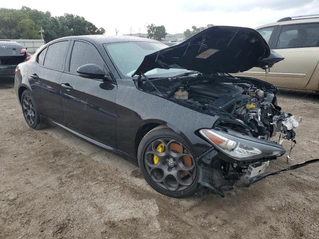Photo 4 from auction – 2017 ALFA ROMEO GIULIA with VIN ZARFAEBN1H7547414