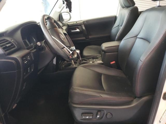 Photo 7 from auction – 2019 TOYOTA 4RUNNER SR with VIN JTEBU5JR7K5701031