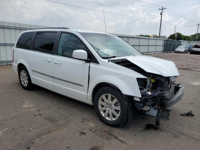 Photo 4 from auction – 2016 CHRYSLER TOWN & COU with VIN 2C4RC1BG9GR237746