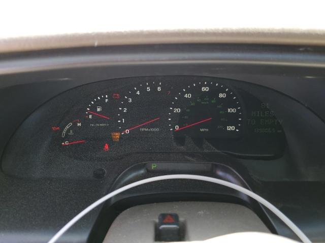 Photo 9 from auction – 2002 LINCOLN CONTINENTA with VIN 1LNHM97V22Y646346