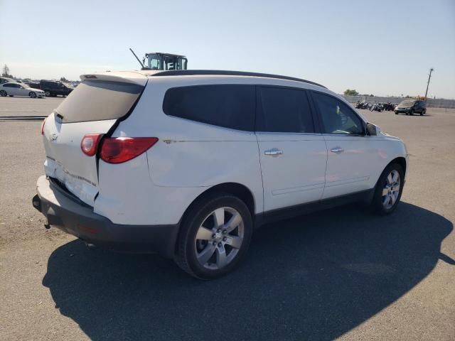 Photo 3 from auction – 2010 CHEVROLET TRAVERSE L with VIN 1GNLRHED5AS115445