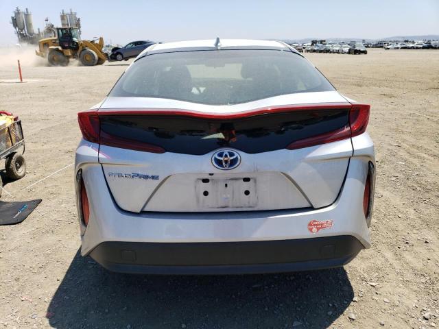 Photo 6 from auction – 2017 TOYOTA PRIUS PRIM with VIN JTDKARFP4H3027632